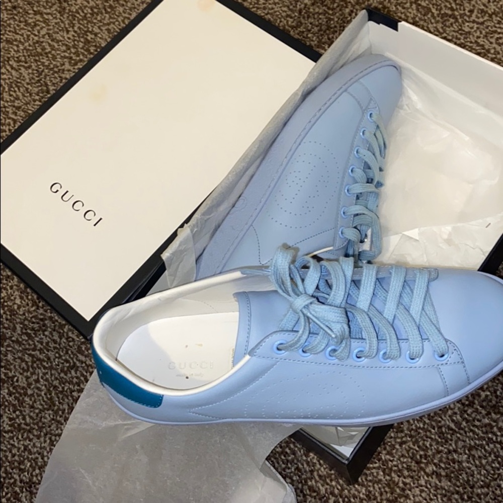 Sneaker